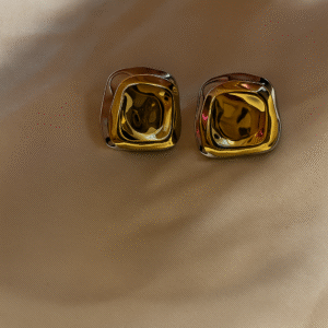 Molten Squares Earring